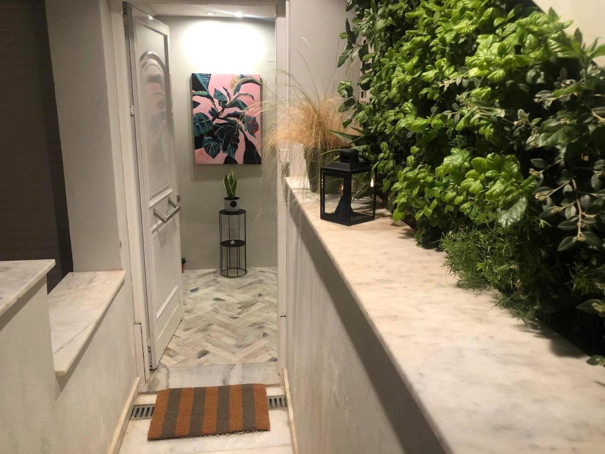 Amazing Semi-Basement Art Apartment Easy Walk To Nafplio Centre Eksteriør bilde