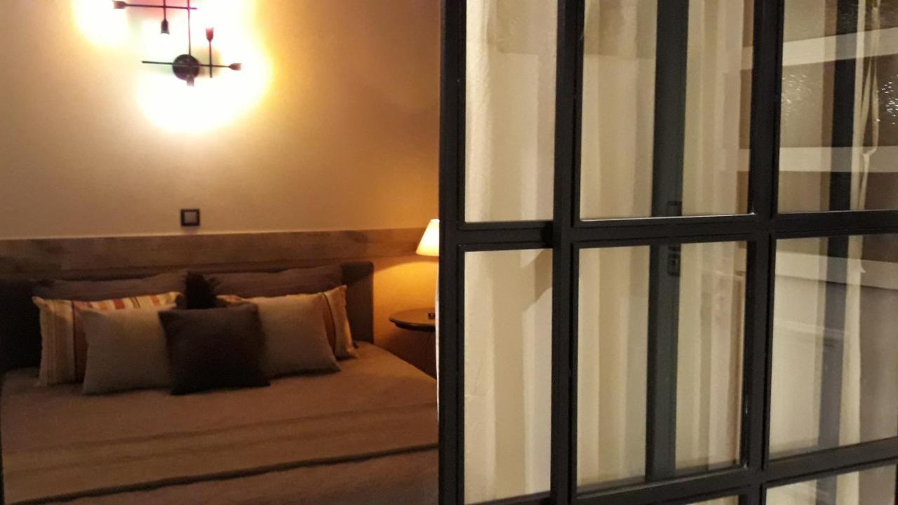 Amazing Semi-Basement Art Apartment Easy Walk To Nafplio Centre Eksteriør bilde